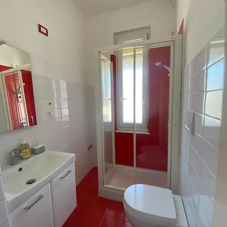 Francisa * La Spezia